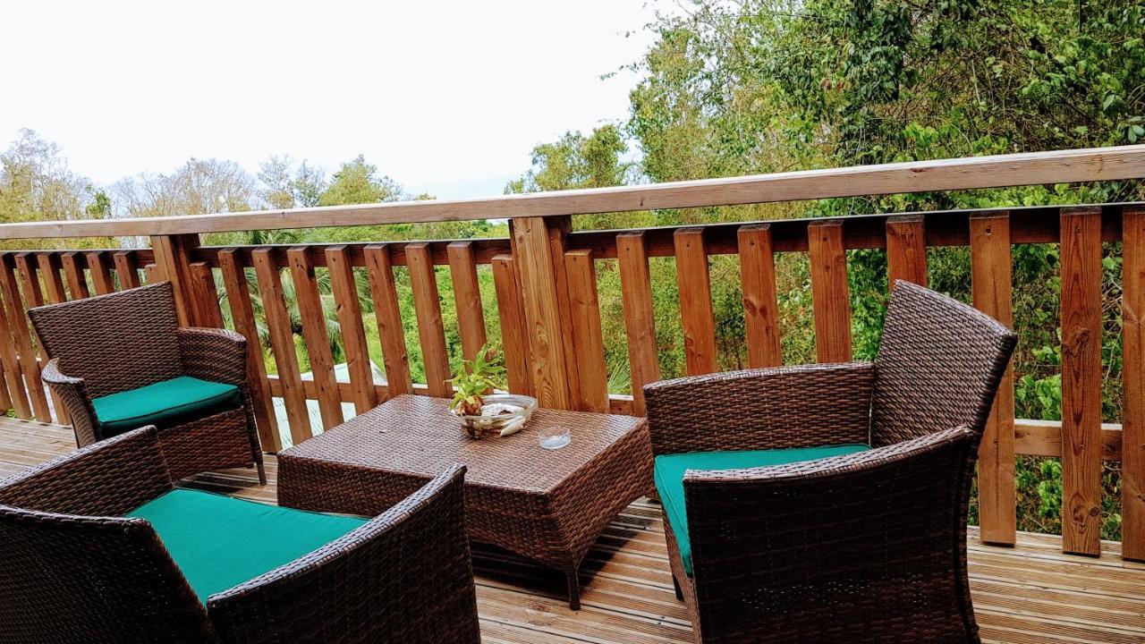 Le Bougainvillier Blanc Hotel ปวงต์-นัวร์ ภายนอก รูปภาพ