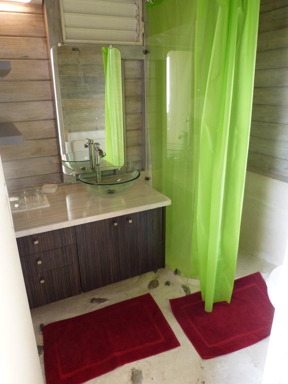 Le Bougainvillier Blanc Hotel ปวงต์-นัวร์ ภายนอก รูปภาพ