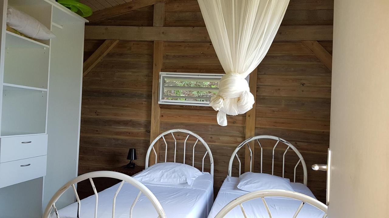 Le Bougainvillier Blanc Hotel ปวงต์-นัวร์ ภายนอก รูปภาพ
